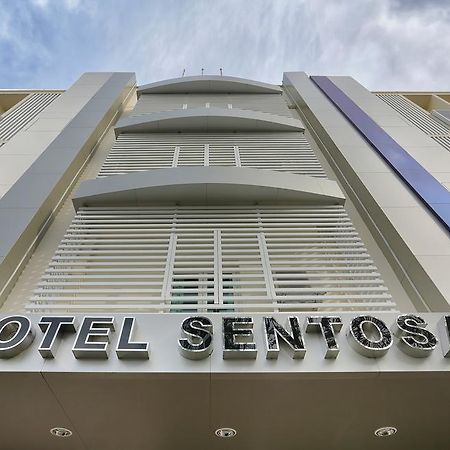 Hotel Sentosa Kuala Belait Экстерьер фото
