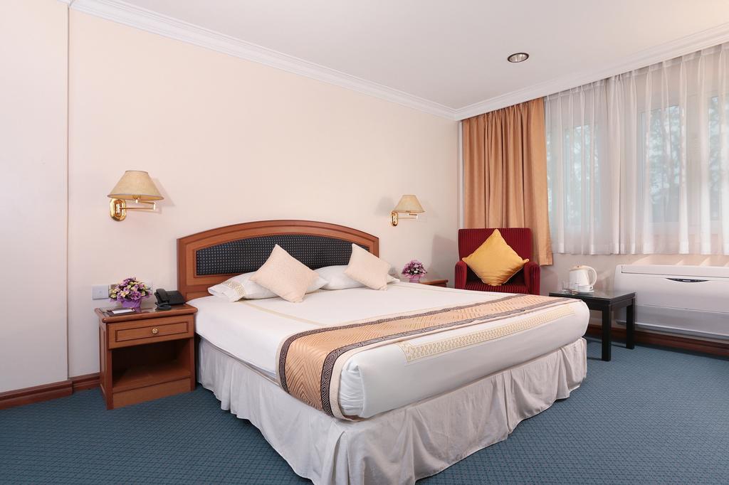 Hotel Sentosa Kuala Belait Номер фото
